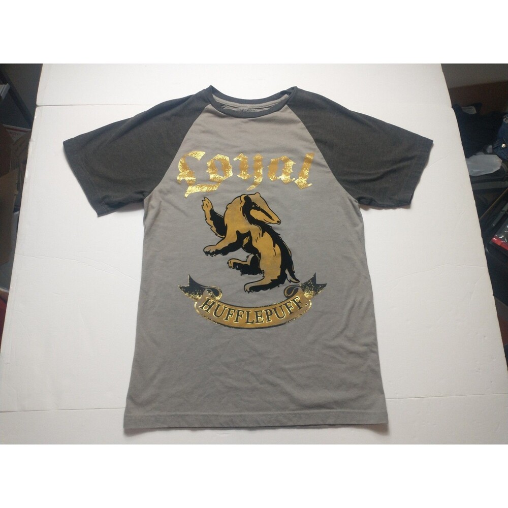 Harry Potter Universal Studios Loyal Hufflepuff Shirt Mens Small Gray Black Gold